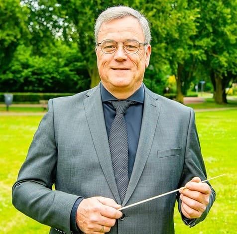 Henk Jan Radstaak Dirigent crescendo